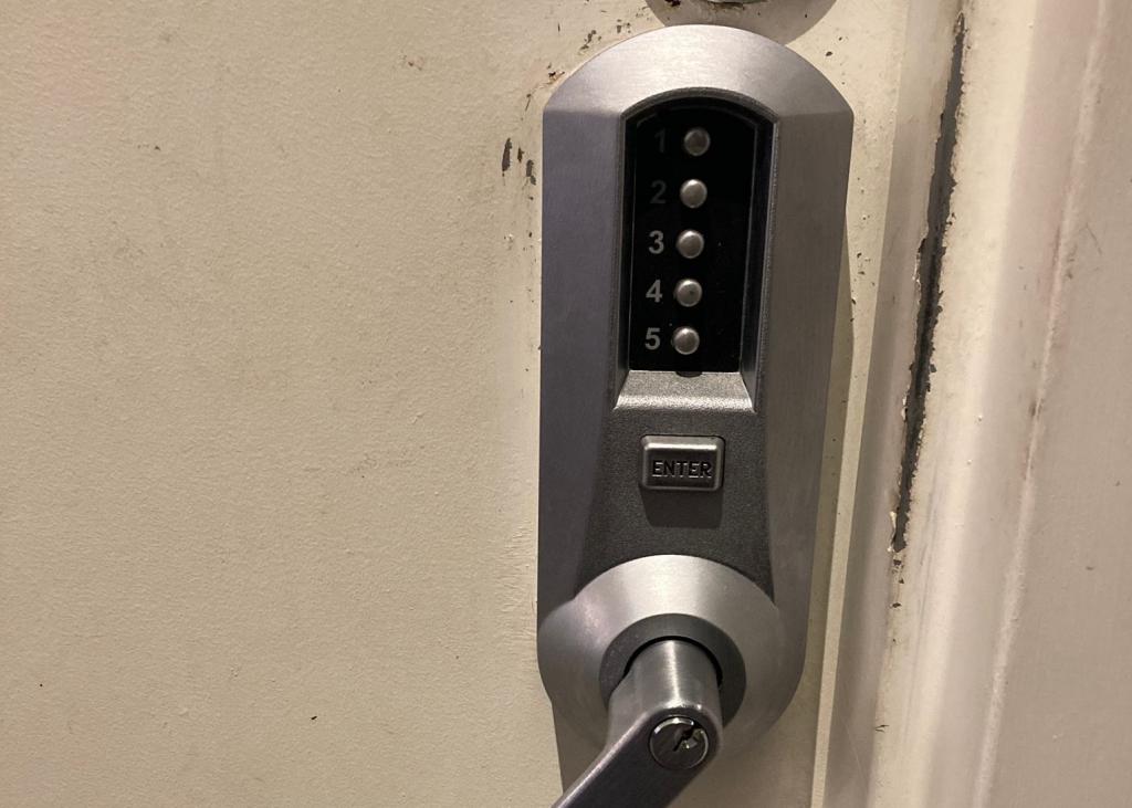 Keypad Door Lock
