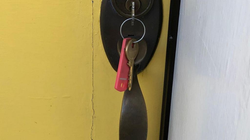 residential locksmith door lock emergency locksmith lock repair locksmith services Lock Rekey Chevy Thornapple St, Chase, MD