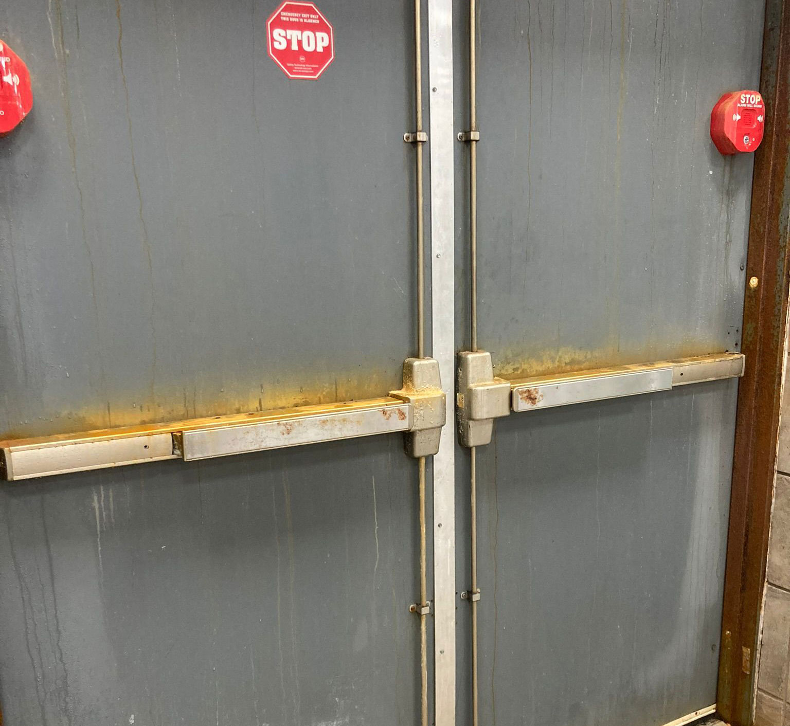 Aluminum-Door-Repair