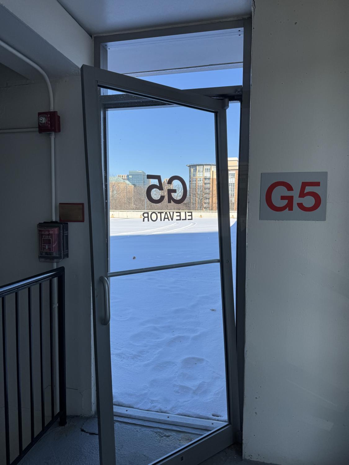Commercial Door Closer Repair Connecticut Ave, Chevy Chase