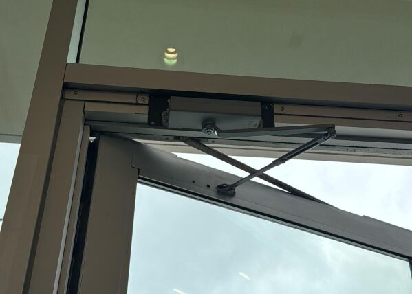 Commercial Door Closer Repair Battery Ln, Bethesda, MD